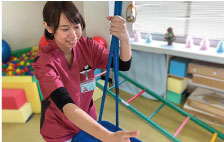 小児リハビリテーションの様子