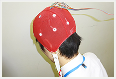 脳波検査の様子