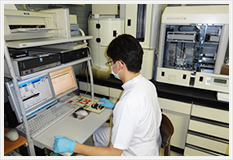 薬剤感受性検査の様子