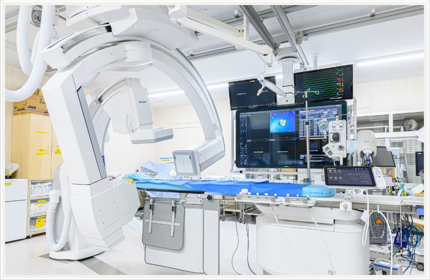 SIEMENS社製　AXIOM Artis DFｃ